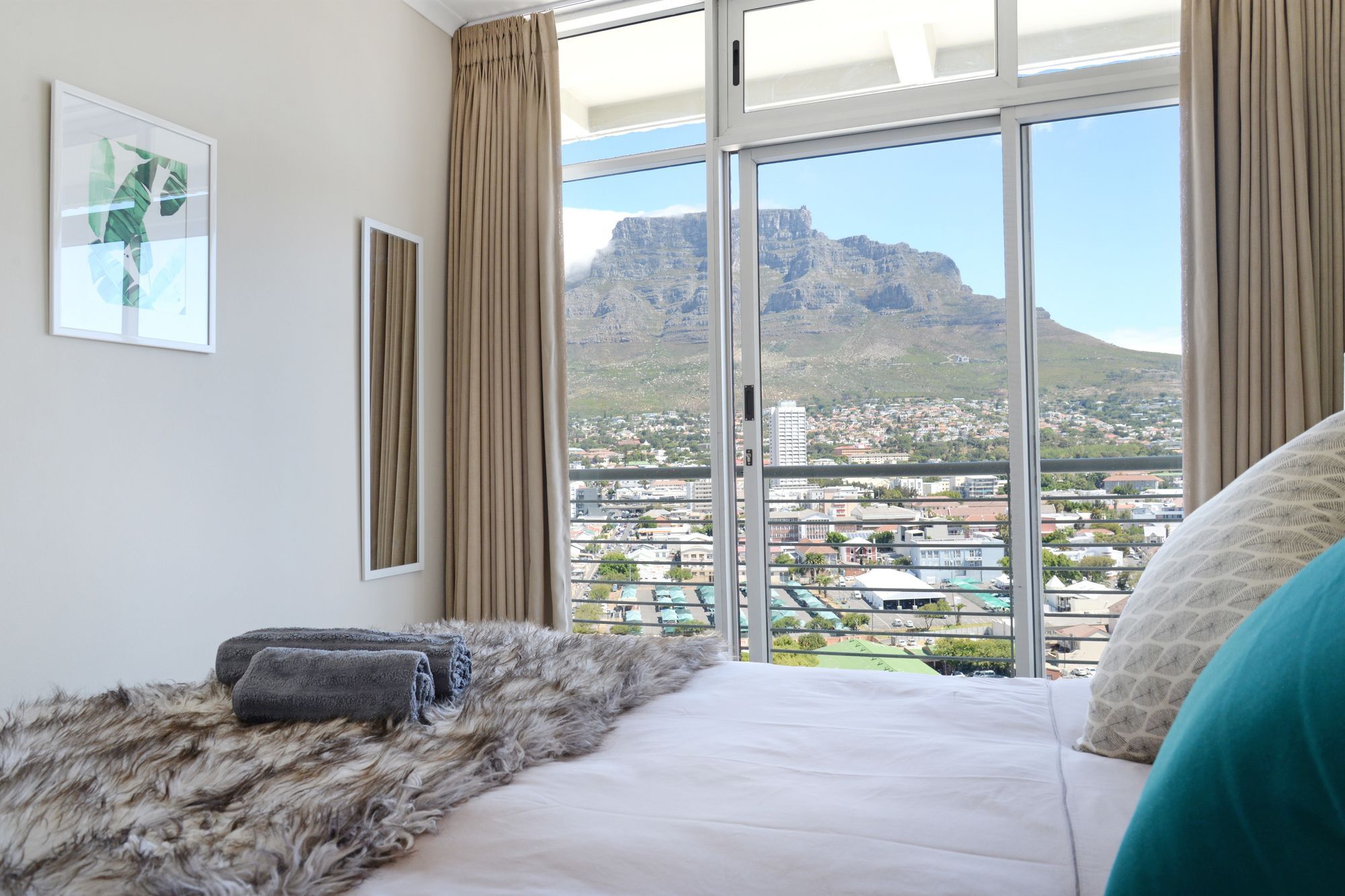 The Penthouse By Amazing * Cape Town